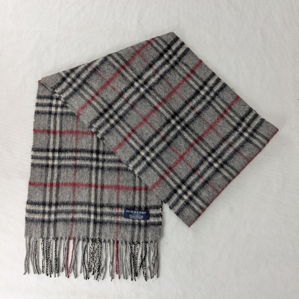 Burberry Designer Lambswool Check Scarf Gray | Unisex |Soft Luxury |Iconic Plaid - Picture 3 of 7